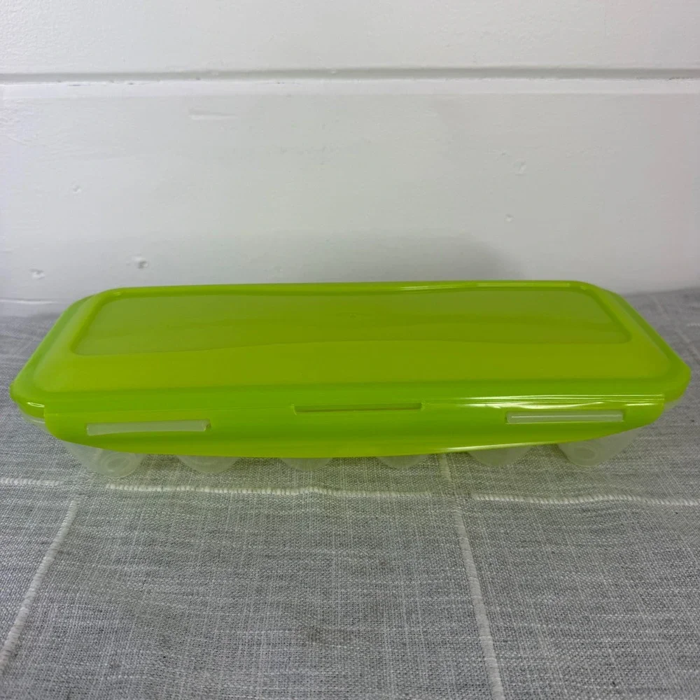Lock and Lock 12 Egg Keeper Holder Snap Case Plastic Organizer Green